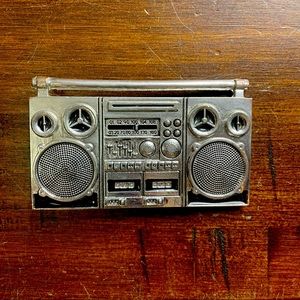 Ghetto blaster belt buckle Y2K